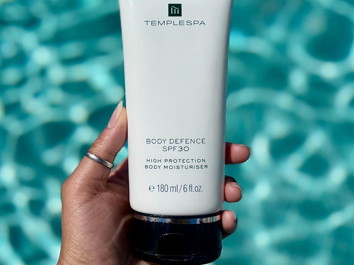 The formula provides high broad-spectrum protection against UVA and UVB rays / Templespa