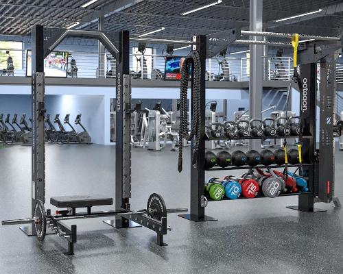 Glute station PT room / Escape Fitness