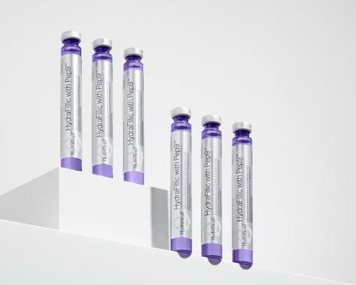 Designed to improve the appearance of fine lines and wrinkles, the new formula contains a blend of nine peptides that deeply hydrate and strengthen the skin barrier / Hydrafacial