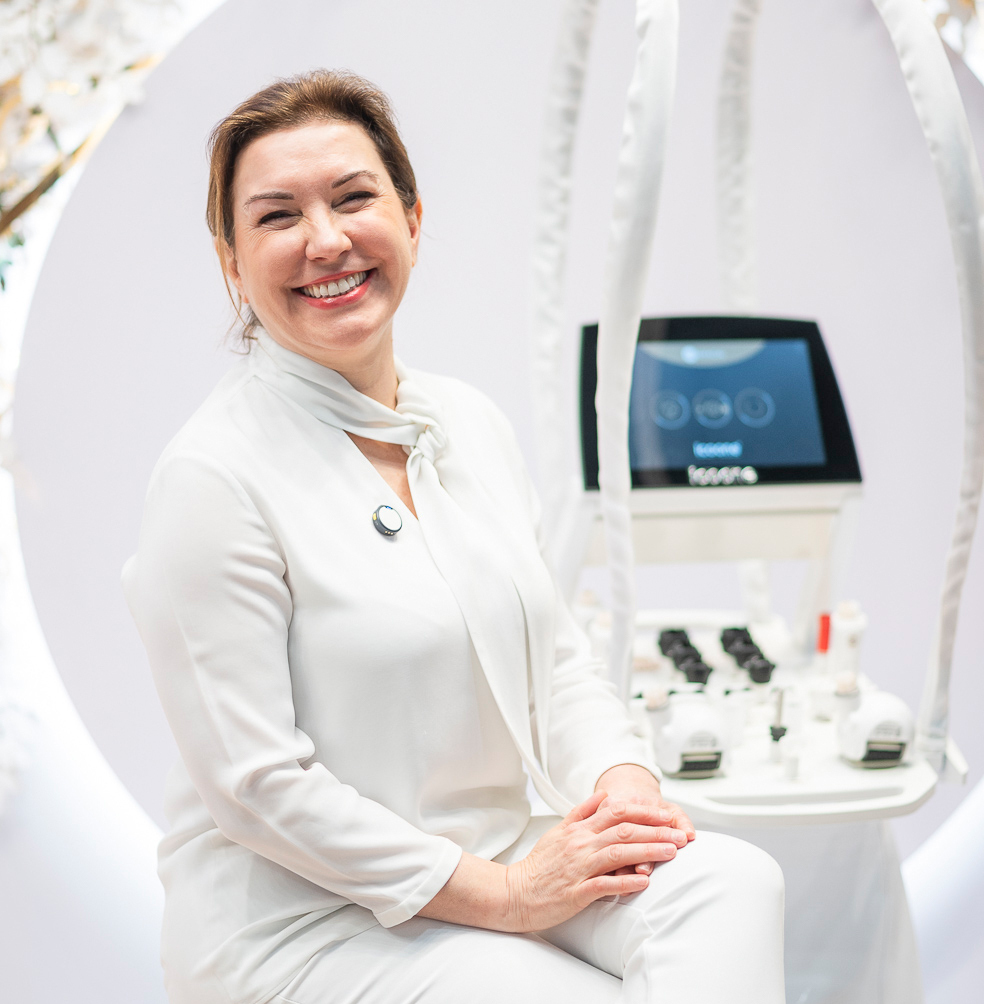 Anna Tsankova has created an exclusive protocol for the icoone Microfacial