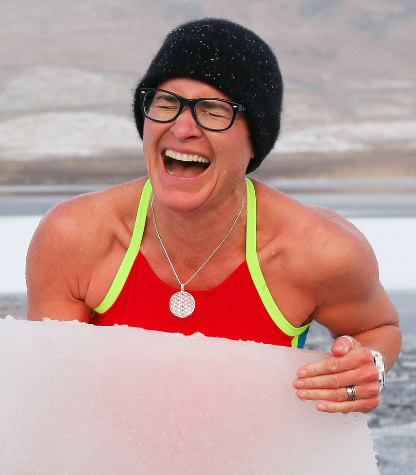 Gilly McArthur, Outdoor professional and artist