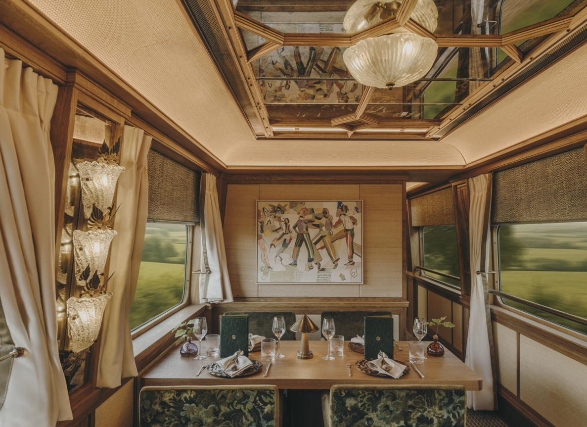 train restaurant