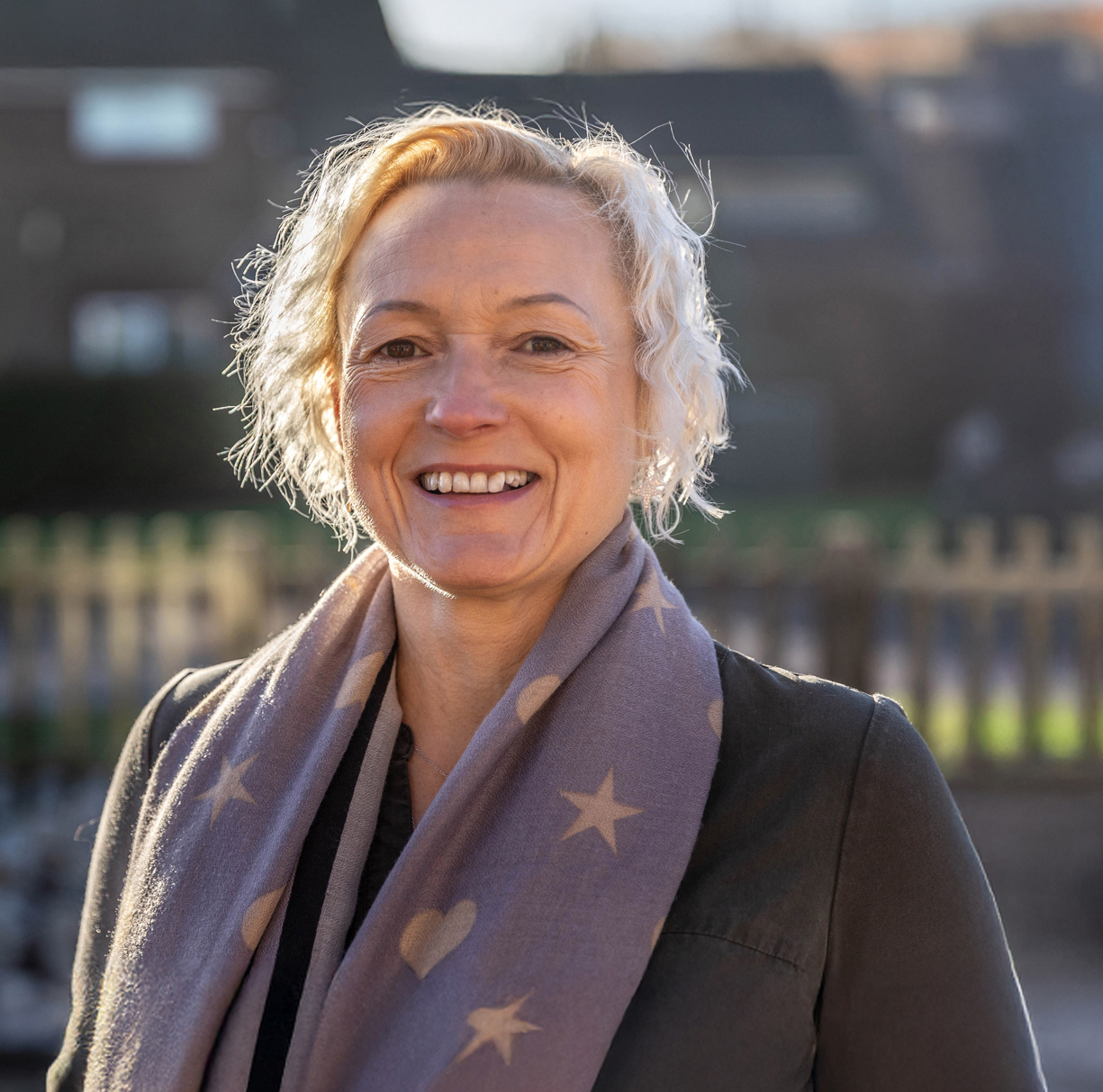 Dr Lou Atkinson