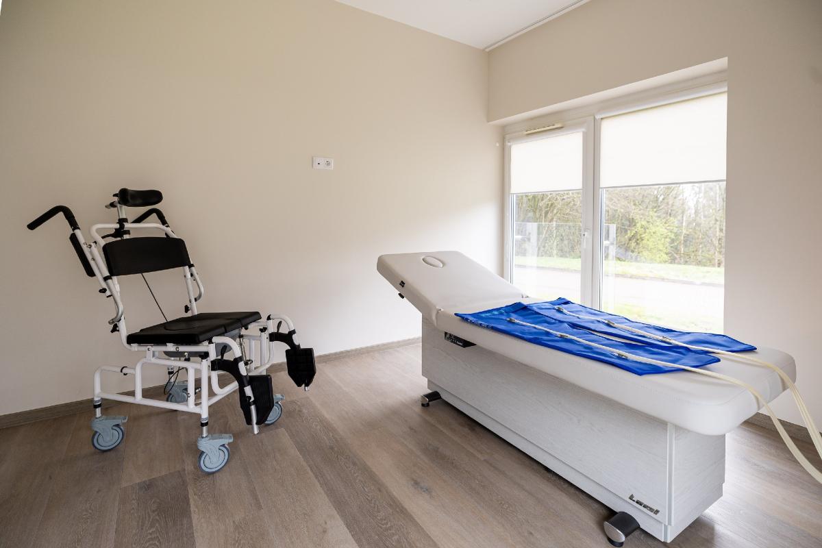 The property bring together medical care, rehabilitation, palliative support and wellbeing services / Addere Care Vilnius