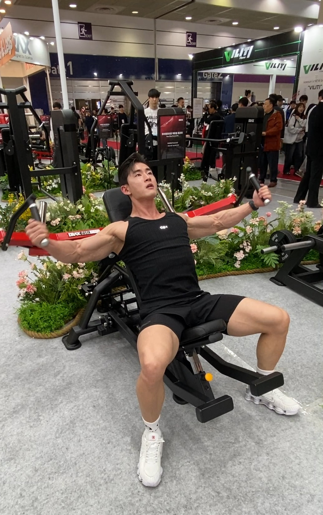 The Vector range is designed to reduce muscular imbalances
