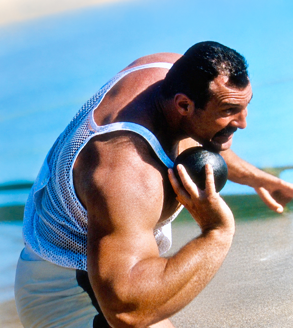 Les Mills was a four-time Olympian in shot put and discus