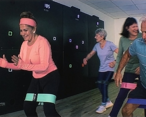 Active Adults having fun with Smartfit Credit: PSLT