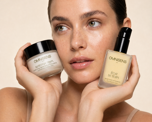 Éclat du Temps is a serum that has been designed to enhance the firmness, radiance and tone of the face, neck and décolleté
