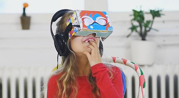 4,000 free headsets were made available
