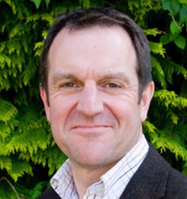 Dr Melvyn Hillsdon