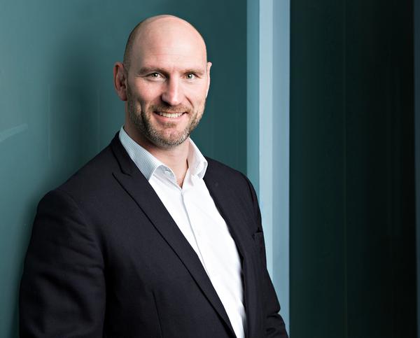 Former rugby player Lawrence Dallaglio set up RugbyWorks in 2009 / © shutterstock/DarshanaSri