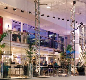 Pizza Express to return to stock market for £800m