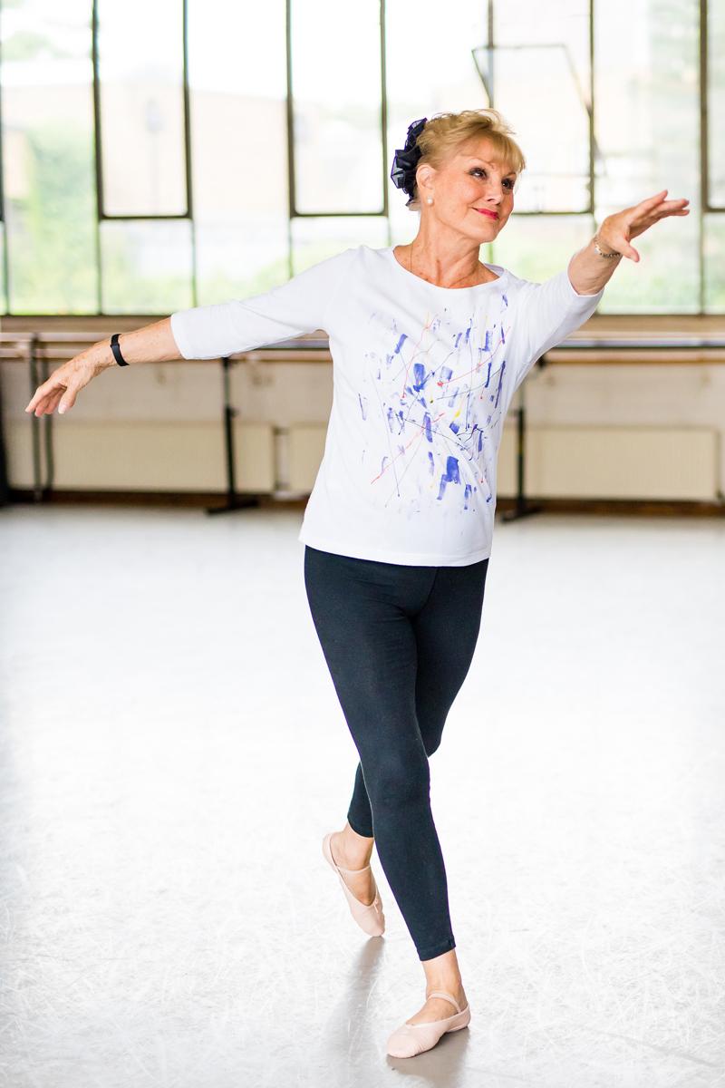 Angela Rippon is ambassador for the Silver Swans project / Photo by David Tett, courtesy of the Royal Academy of Dance