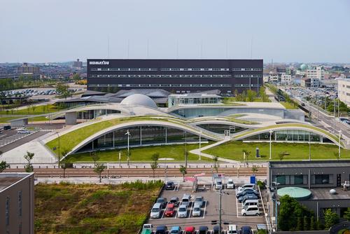 Science Hills was built on a factory site once owned by the Japanese manufacturing giant Komatsu / Daici Ano