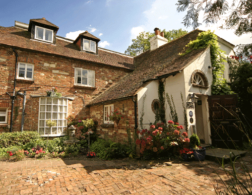 Listed hotel sold to chef Ockelford