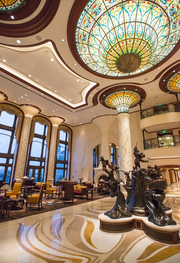 The Shanghai Disneyland Hotel has 420 rooms and is decorated in an art deco style