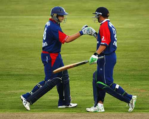 Maximuscle to remain official supplier of England cricket