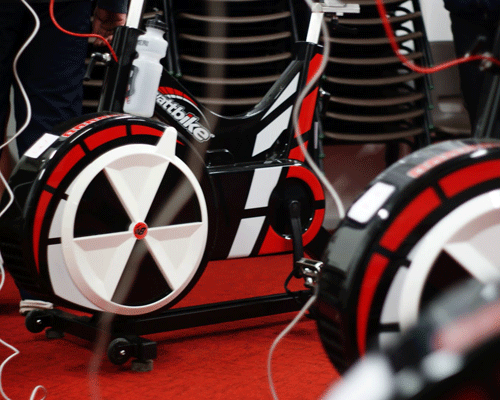 Wattbike teams up with England rugby squad