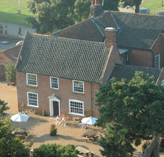 Fritton House hotel opens 1 May