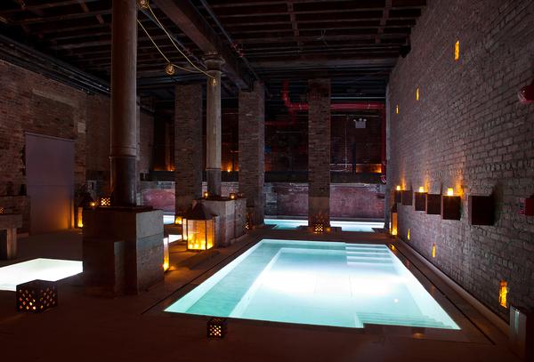 The bathhouse concept with its pool circuit makes a refreshing change in the USA day spa market