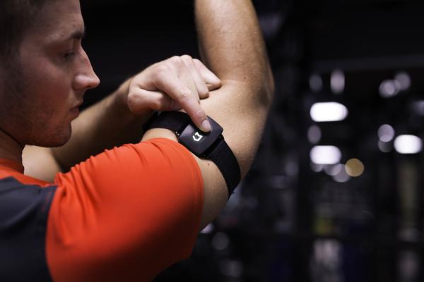 Gymwatch measures limb movements