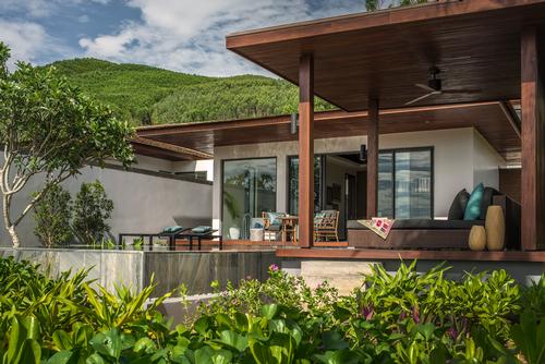 A creative collaboration between HB Design and Marques and Jordy (M&J) architectural firms, Anantara Quy Nhon is designed to blend into the natural environment