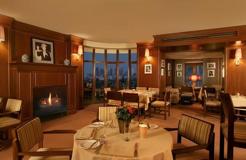 Notorious gangster Bugsy Siegel’s apartment is now The Tower Bar and Restaurant