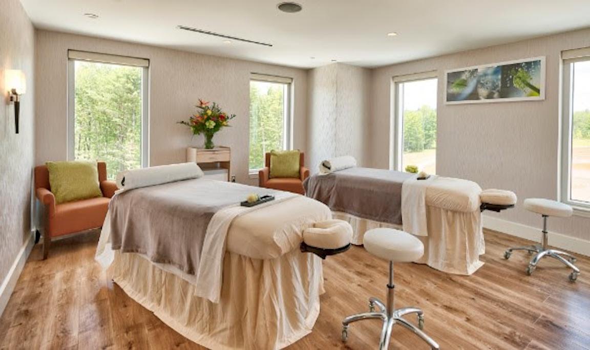 The luxury casino resort’s 8,000sq ft Crystal Life Spa features six treatment rooms as well as a wide range of eastern and western treatments / 