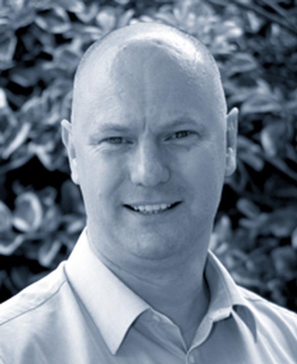 Dr Paul Bedford