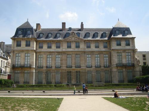 Musée Picasso in Hôtel Salé in the Marais district of Paris, where 5,000 of Pablo Picasso's works are housed / LPLT via Wikimedia Commons