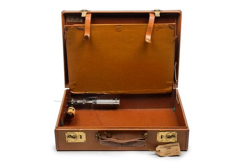 The Krays - briefcase with syringe and poison / Museum of London