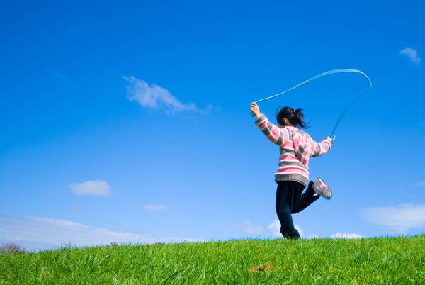 Does a new culture of ‘active every day’ have 
to start in schools to build good habits early? / photo: www.shutterstock.com/camermannz