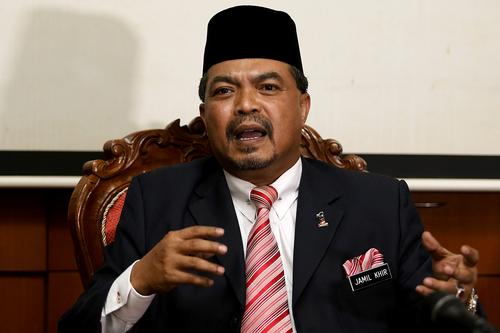 Datuk Seri Jamil Khir Baharom said Malaysia was now being referred to globally for its implementation of the Islamic financial system / themalaysianinsider.com