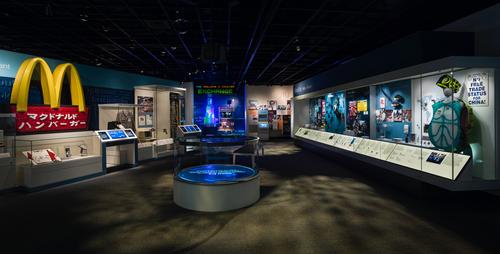 Following a chronological layout, visitors will be taken on a journey through time exploring invention, business and creativity in the US / National Museum of American History