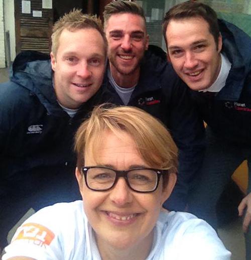 ukactive chair Baroness Tanni Grey-Thompson shares a National Fitness Day selfie on Twitter / Tanni Grey-Thompson