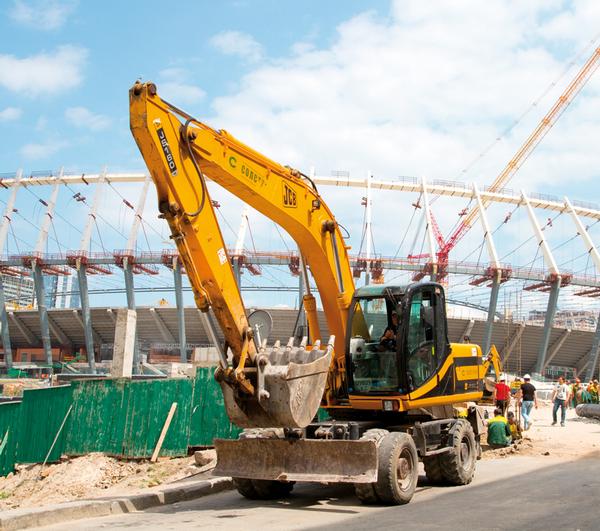It’s wise to inspect similar projects that contractors have completed 
and ask previous clients 
about their experiences