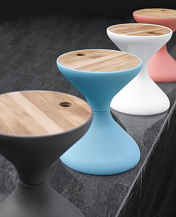 Bells ring out for Gloster side tables
