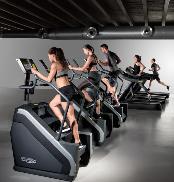 A ‘split step’ feature ensures three steps 
are always available 
during the workout