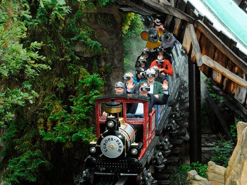 The VR film immerses riders in the world of the park’s mascot Ed Euromaus / Europa Park