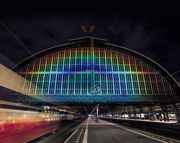 The installation uses new liquid crystal technology developed by researchers to create the rainbow
