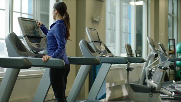 Precor’s P80 capacitive touchscreen console