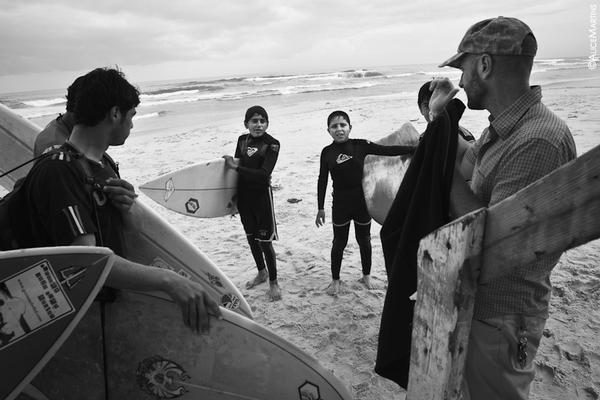 Gaza Surf Club has developed a surfing community where resources can be shared, a training forum and links to the international surfing community