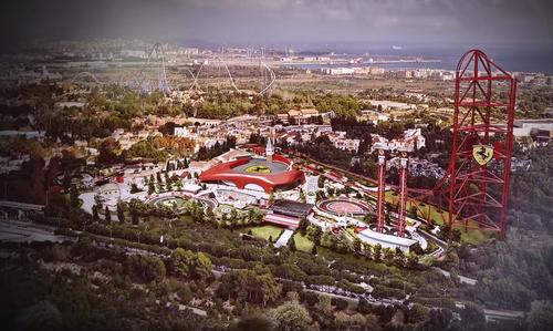 Double drop towers, an F1 race course attraction and the vertical accelerator at Ferrari Land, PortAventura / PortAventura World Parks & Resort 