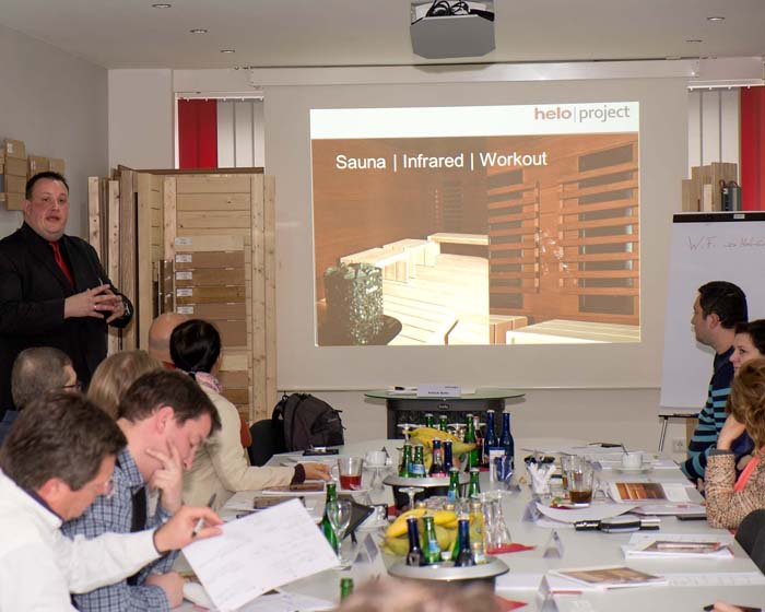 The seminar included a number of presentations and discussions / 