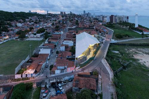 Arena do Morro by Herzog and de Meuron / Iwan Baan