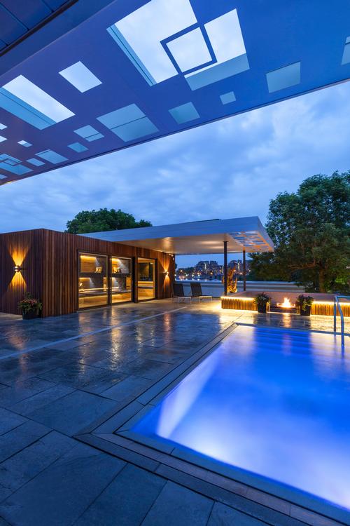 A second phase of the Bota Bota Gardens is planned within the next two years, which will add additional rest areas and a sauna / MU Architecture