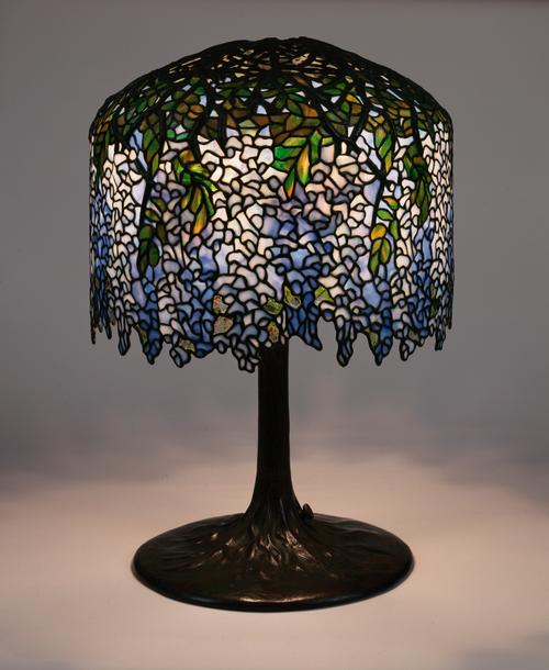 Tiffany's Wisteria lamp, dating from 1901 / New-York Historical Society