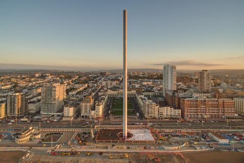The architects – husband and wife team David Marks and Julia Barfield – also designed the London Eye / Brighton i360 / Visual Air