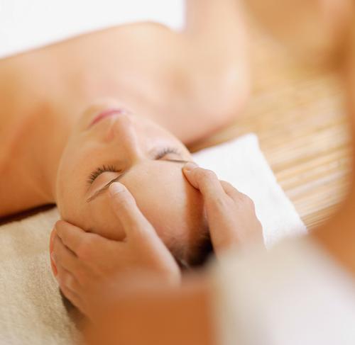 The Spa Club will offer local residents a discounted spa treatment each month at the Hilton nearest them / Hilton