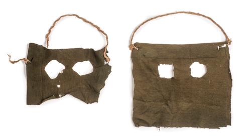 Masks used by the Stratton Brothers 1905 / Museum of London